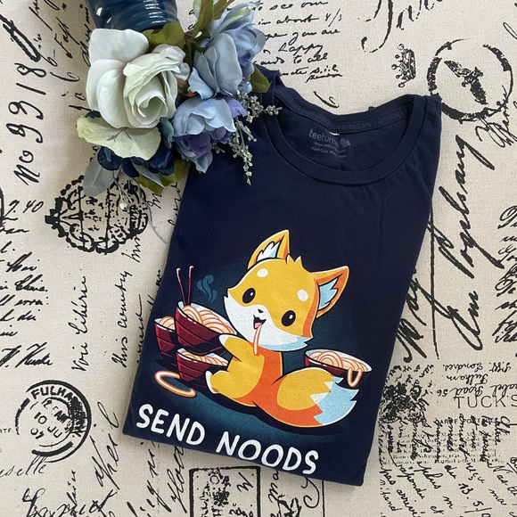 Teeturtle Other - TeeTurtle Fox Sends Noods Graphic Tee Size XL